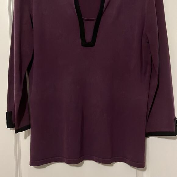 ⚡️ 3 for $20 ⚡️ Geoffrey Beene Purple and Black 3/4 Sleeve Sweater - Picture 3 of 7